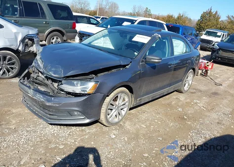 2017 Volkswagen Jetta 1.8T Sel/1.8T Sel Premium z USA, uszkodzony, nr VIN 3VWL17AJ7HM271685